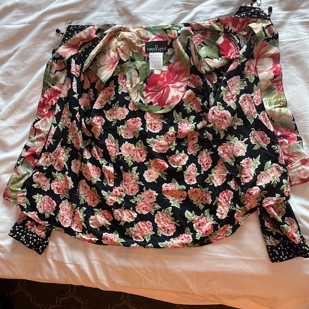 Carole Little Crop Blouse Black Floral Roses Embellished  Long Sleeves  … - Picture 2 of 12